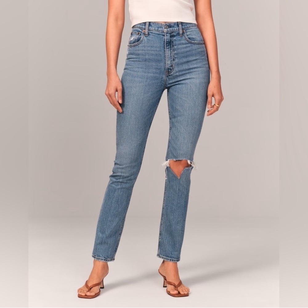 Abercrombie and fitch curve love the 90s ultra high rise jeans
